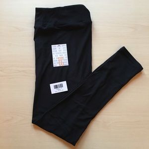 Lularoe solid black tc leggings (run small os)